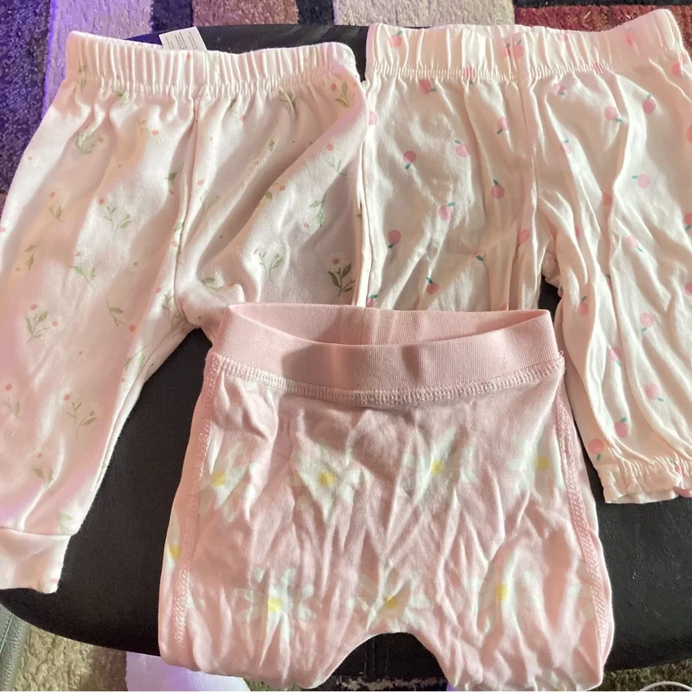 Three pairs of baby pants 0-3 months